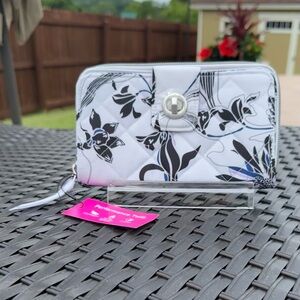 NWT Vera Bradley RFID Turnlock Wallet ~ Performance Twill ~ Twilight Garden